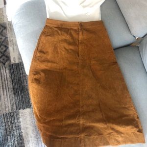 Uniqlo Corduroy midi skirt